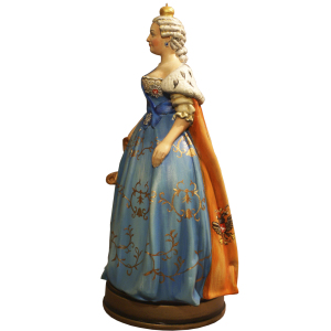 Statuette made of solid alder "Elizabeth Petrovna" from the collection "History of the Russian State"